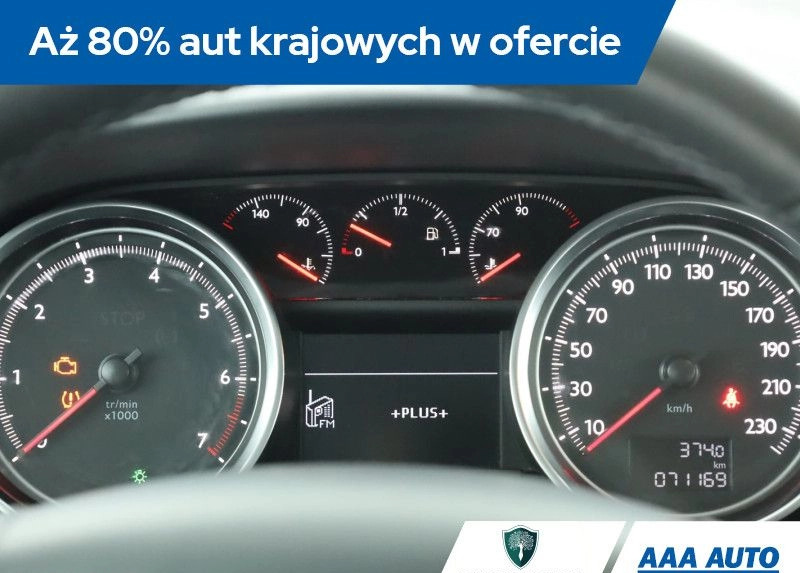 Peugeot 508 cena 58000 przebieg: 71167, rok produkcji 2017 z Świdwin małe 211